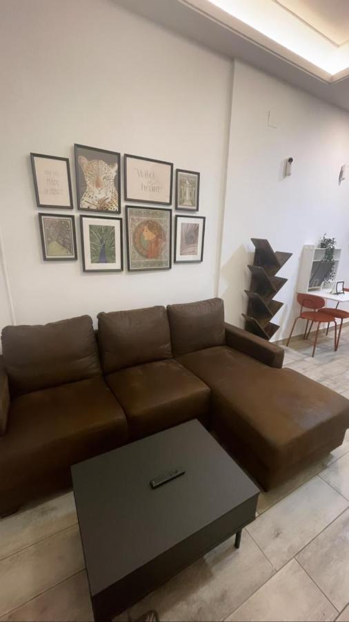 Apartamentos Jap Villaamil Madrid Extérieur photo