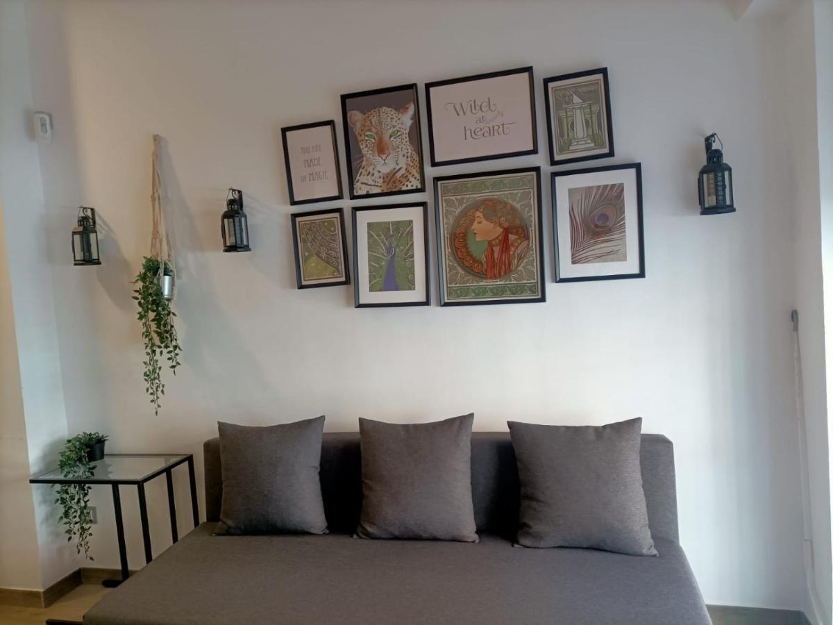 Apartamentos Jap Villaamil Madrid Extérieur photo