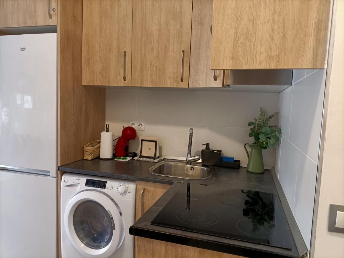 Apartamentos Jap Villaamil Madrid Extérieur photo