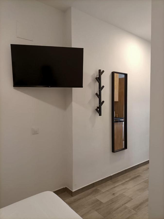 Apartamentos Jap Villaamil Madrid Extérieur photo